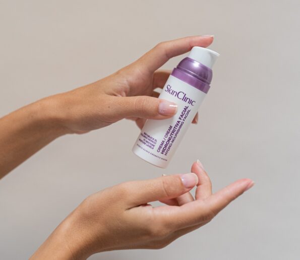 crema hidronutritiva facial 1 595x516